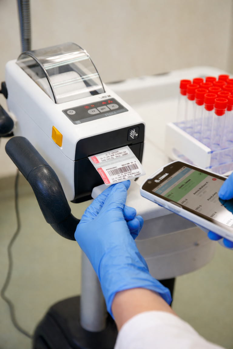 Tecnología confiable para entornos clínicos: el desafío de la digitalización en Healthcare