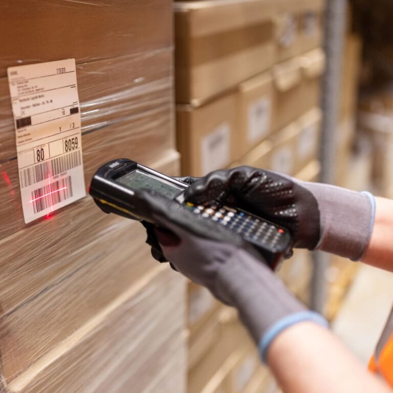 TRG amplía sus capacidades de gestión del ciclo de vida de dispositivos con la adquisición de Barcode Supply